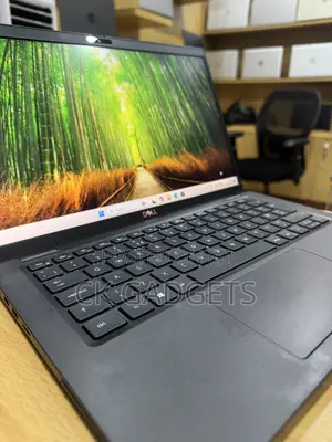 New Laptop Dell Latitude 7410 16GB Intel Core i7 SSD 512GB