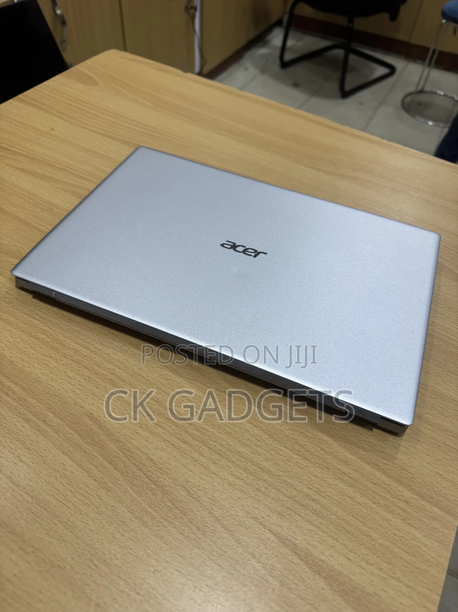 New Laptop Acer Swift 5 16GB Intel Core i7 SSD 256GB