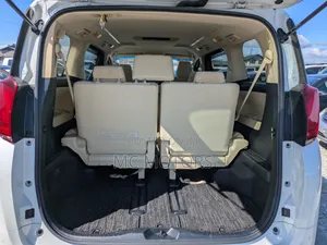 Toyota Alphard 2.5 Petrol AWD 2018 White