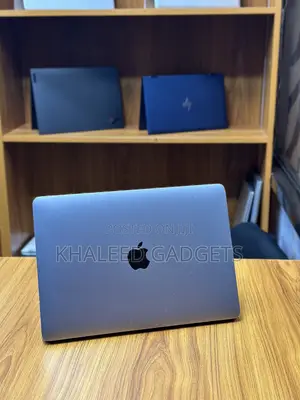 Laptop Apple MacBook 8GB Intel Core i7 SSD 256GB