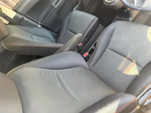 Toyota Ractis 1.5 AWD 2013 Black