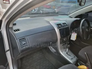 Toyota Corolla Fielder 2008 Silver