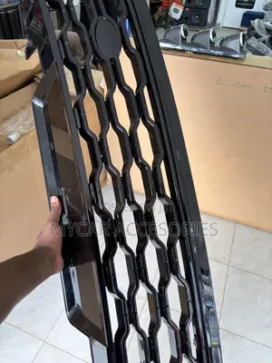 Range Rover Sport Grille