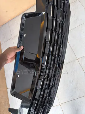 Range Rover Sport Grille
