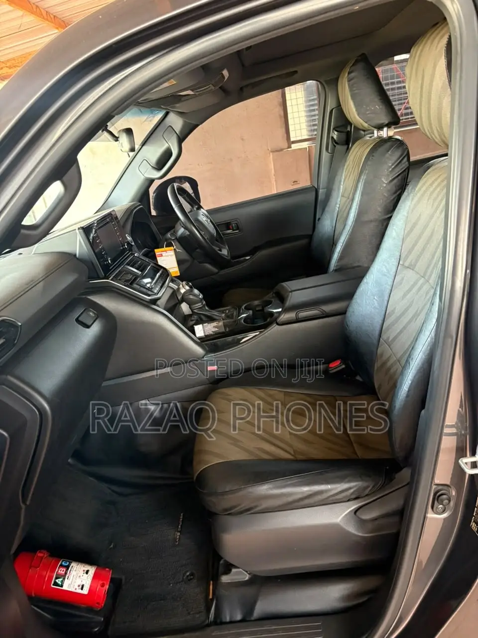Toyota Land Cruiser Prado 2022 Gray