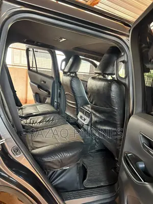 Toyota Land Cruiser Prado 2022 Gray