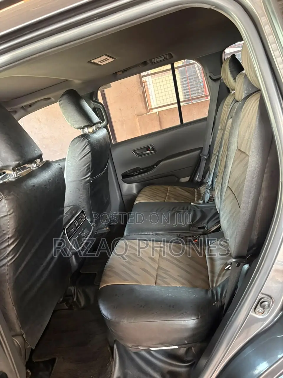 Toyota Land Cruiser Prado 2022 Gray