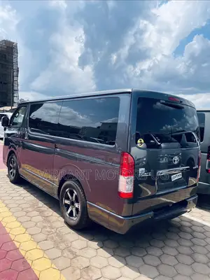 Toyota HiAce 2020 Grey