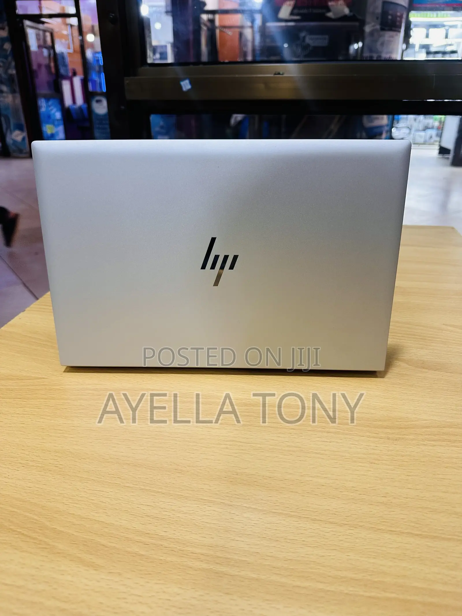 New Laptop HP EliteBook 830 G8 16GB Intel Core i7 SSD 512GB