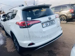 Toyota RAV4 2013 White