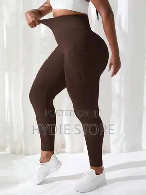 Ladies Stretching Leggings