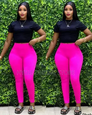 Ladies Stretching Leggings