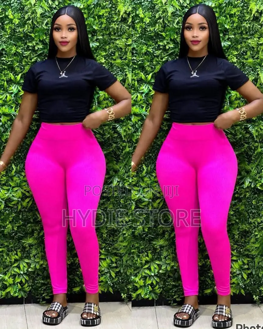 Ladies Stretching Leggings