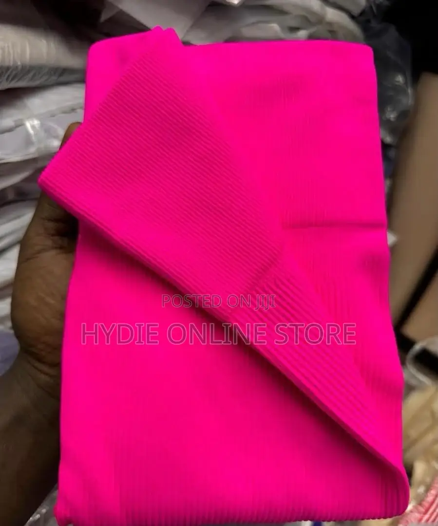 Ladies Stretching Leggings