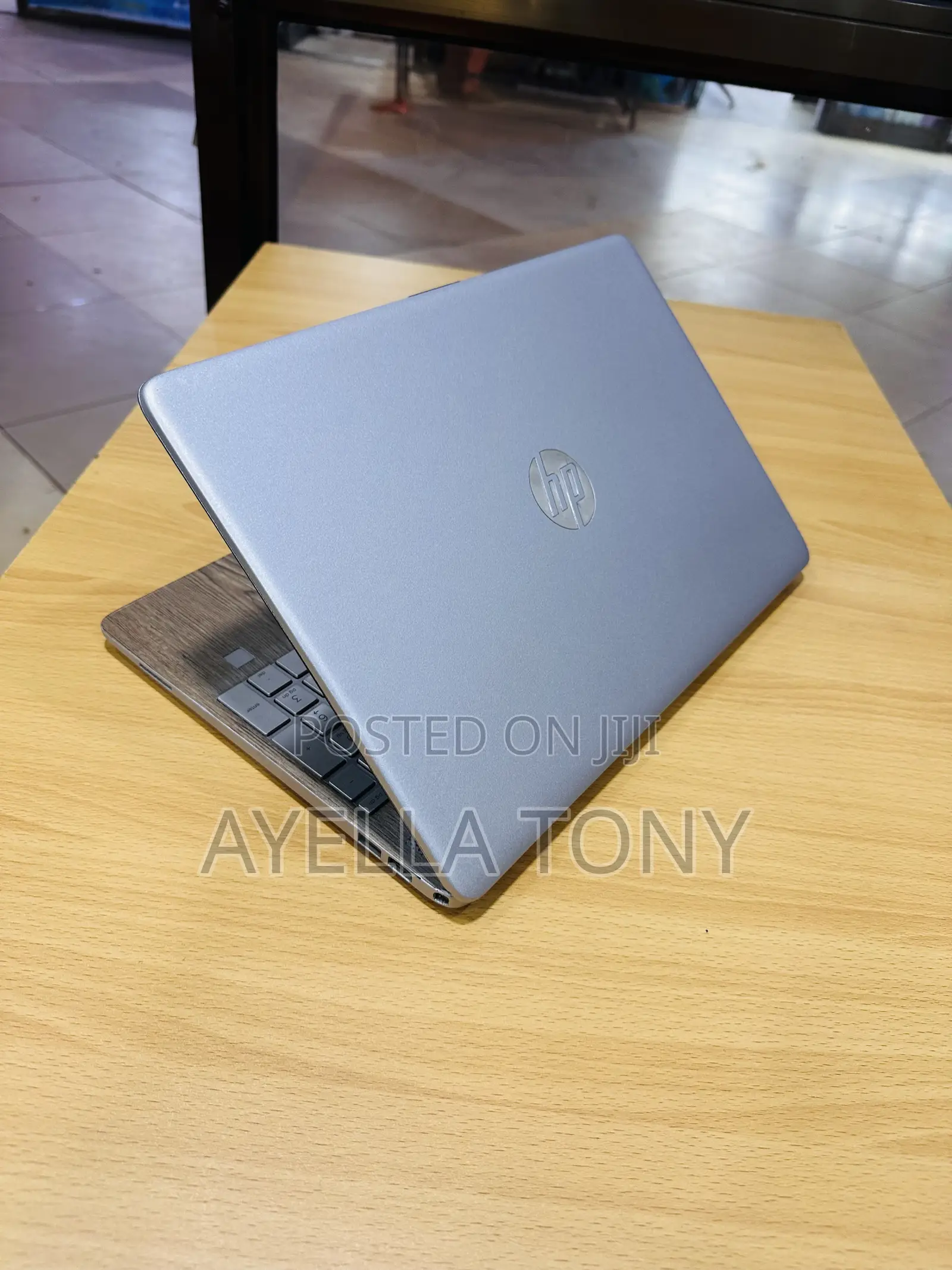 New HP Pavilion Gaming Laptop 15-dk2xxx 16GB Intel Core i7 SSD 512GB