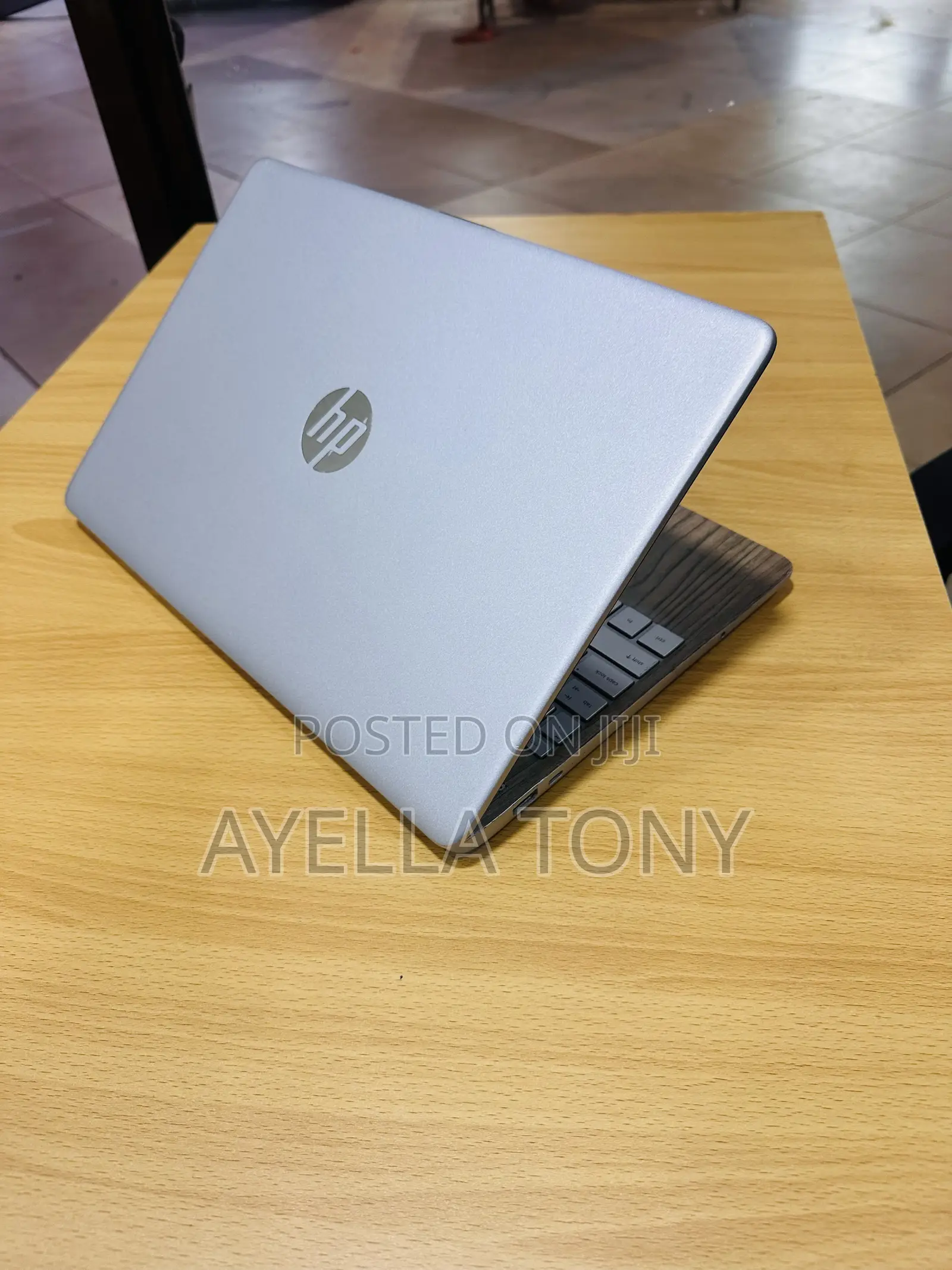 New HP Pavilion Gaming Laptop 15-dk2xxx 16GB Intel Core i7 SSD 512GB
