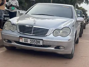 Mercedes-Benz C200 2000 White