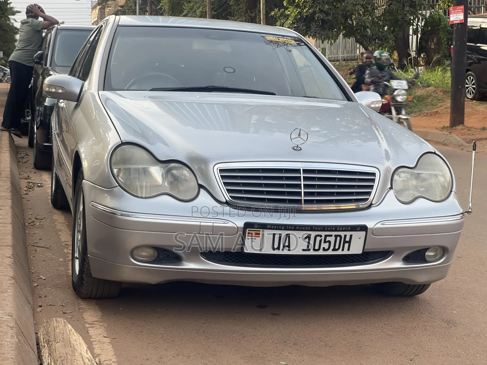 Mercedes-Benz C200 2000 White