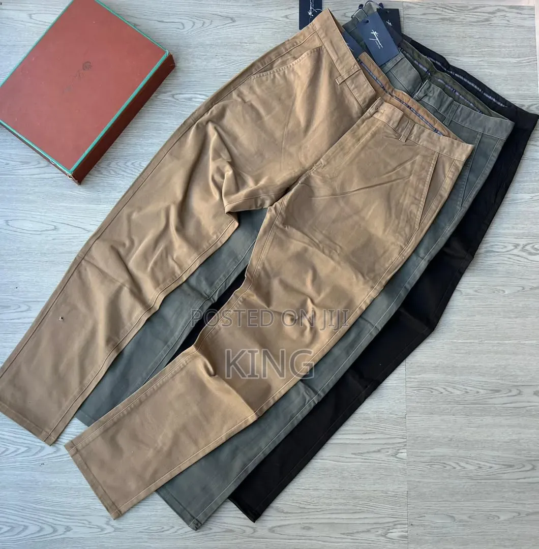 Heavy Stretchy Khakis 
Size 32-42