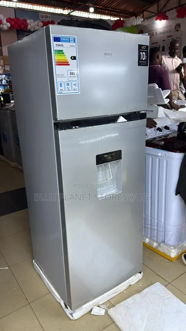 CHIQ 270L Double Door Fridge With a Dispenser \\ CTM270DSK3