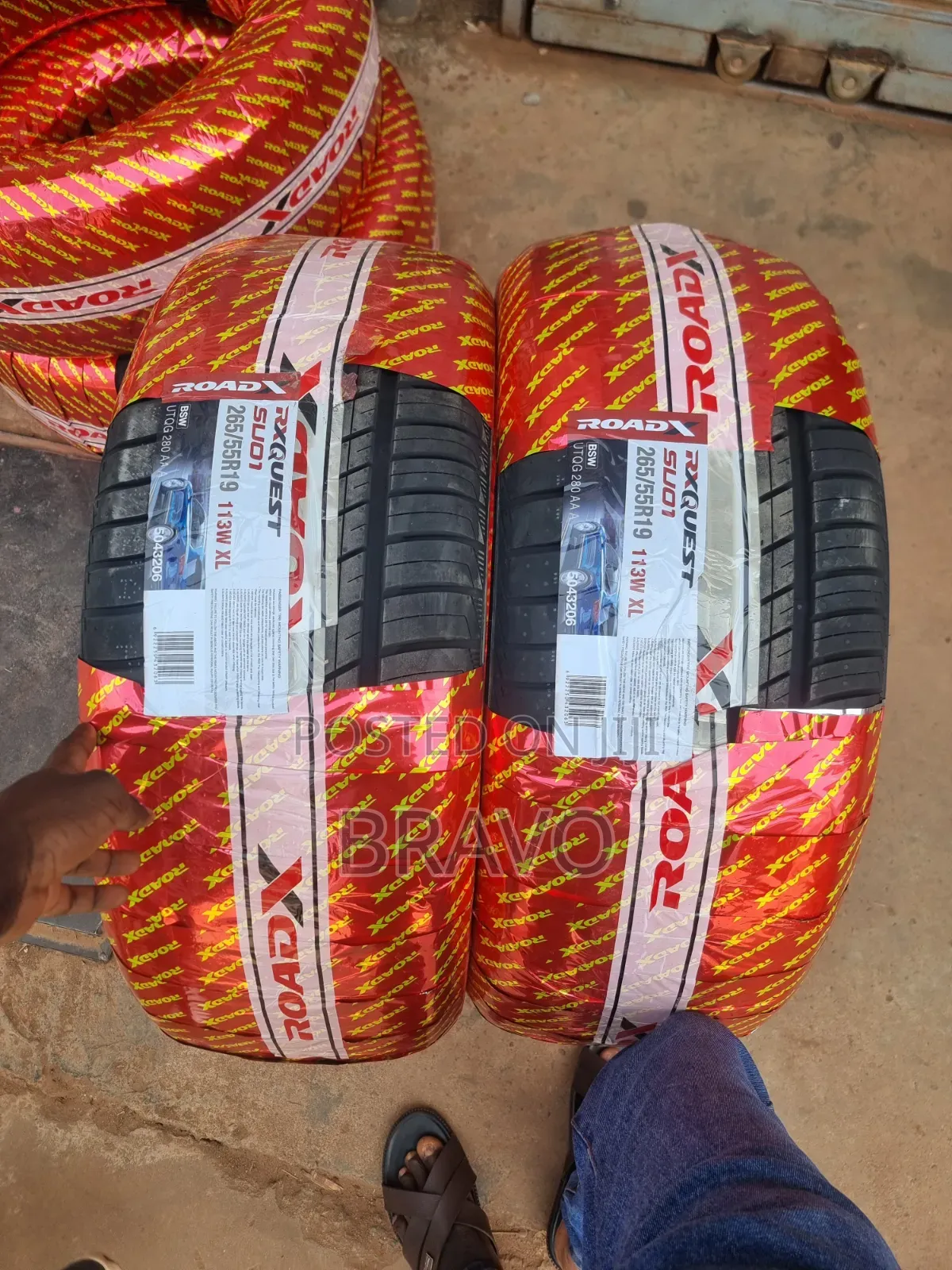 265/55r19 Inch Land Cruiser Tyres .