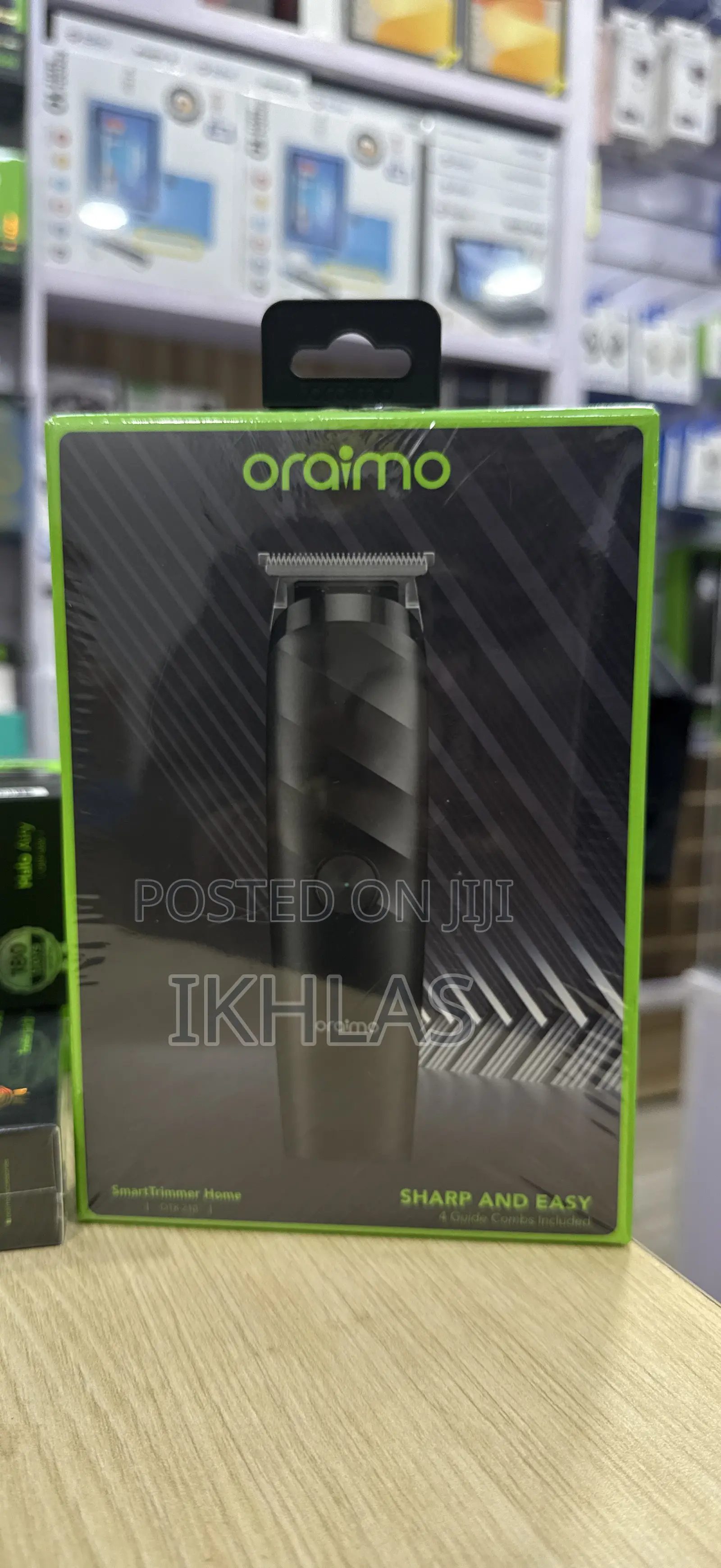 Oraimo Smart Trimmer Home Otr-210 Has 4 Guide Combs Trimmers Blades .
