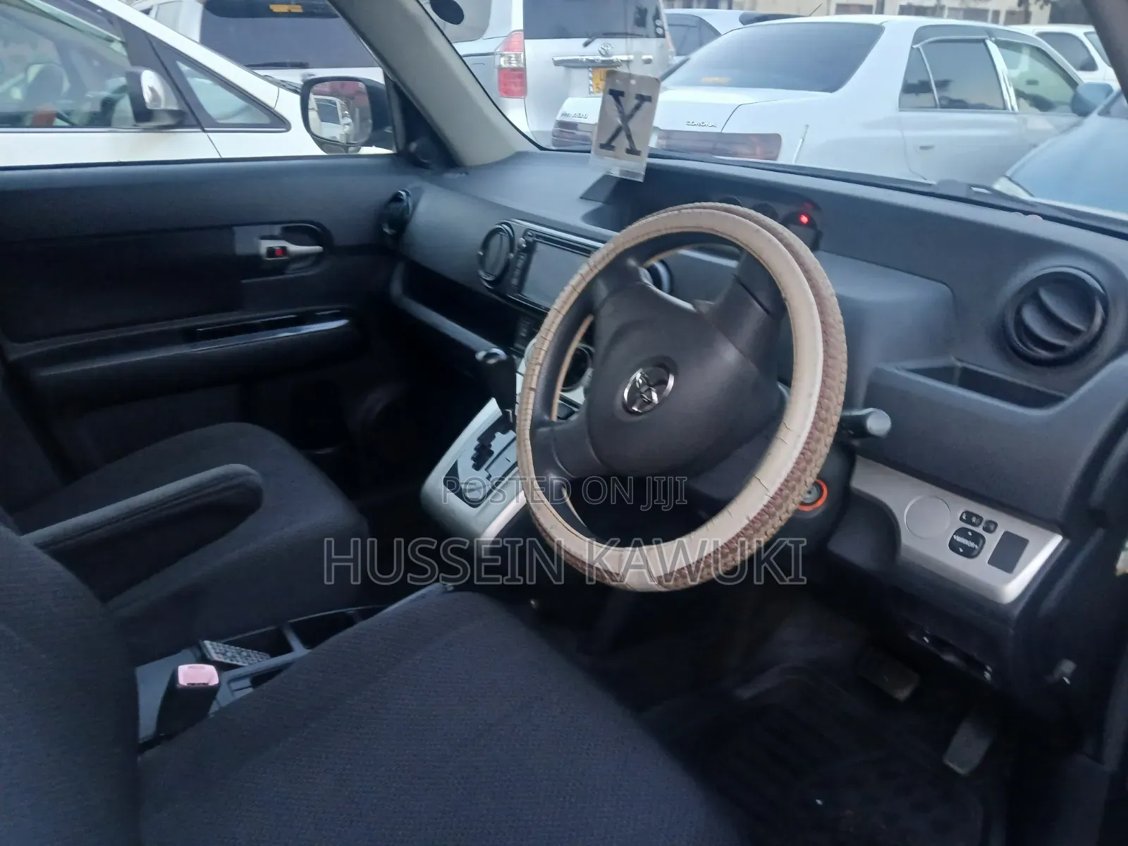 Toyota Corolla Rumion 2010 White