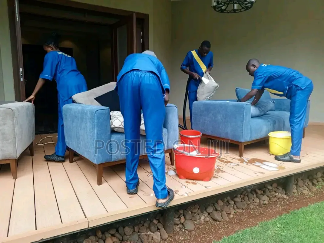 Sofa Set Cleaning