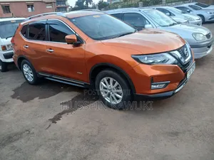Nissan X-Trail 2012