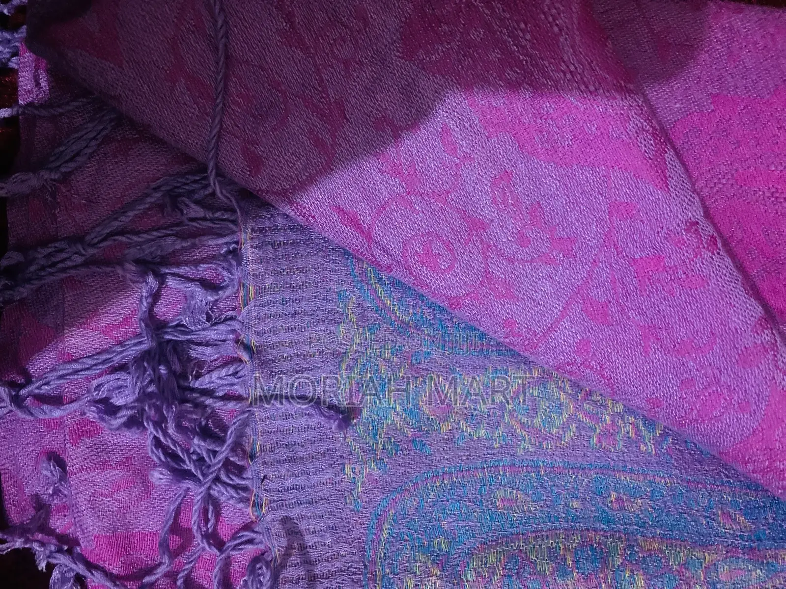Plain Centered Vintage Print Edged Scarf