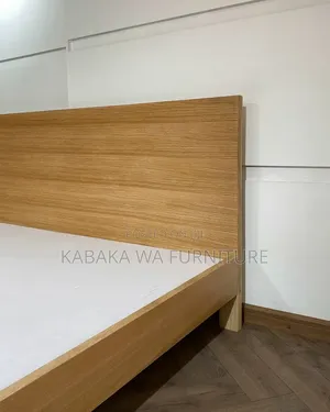 Wooden /5×6 Bed + Side /Table /Mattressking Bed 5by 6