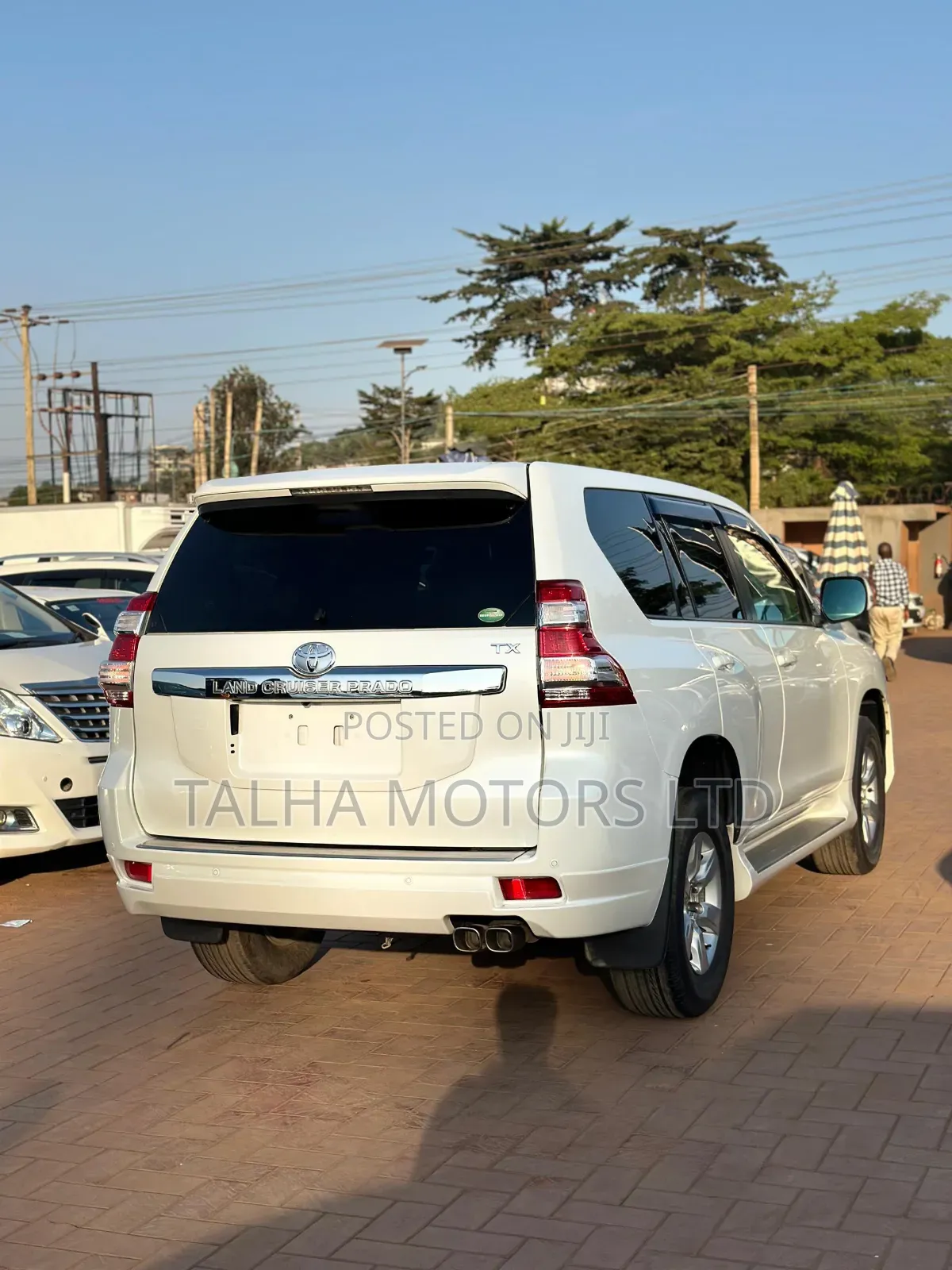 Toyota Land Cruiser Prado 2017 White