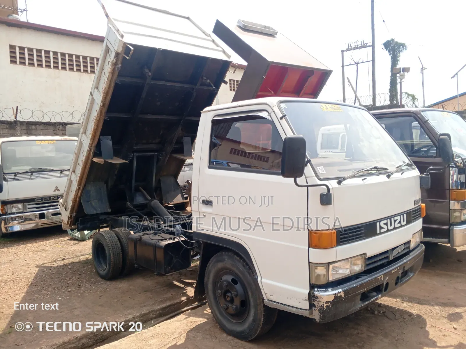 Isuzu Small Tyre 1998