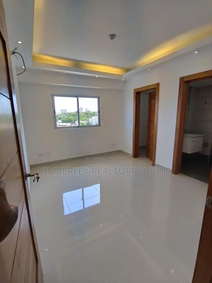 20bdrm Apartment in Mukono TC for sale