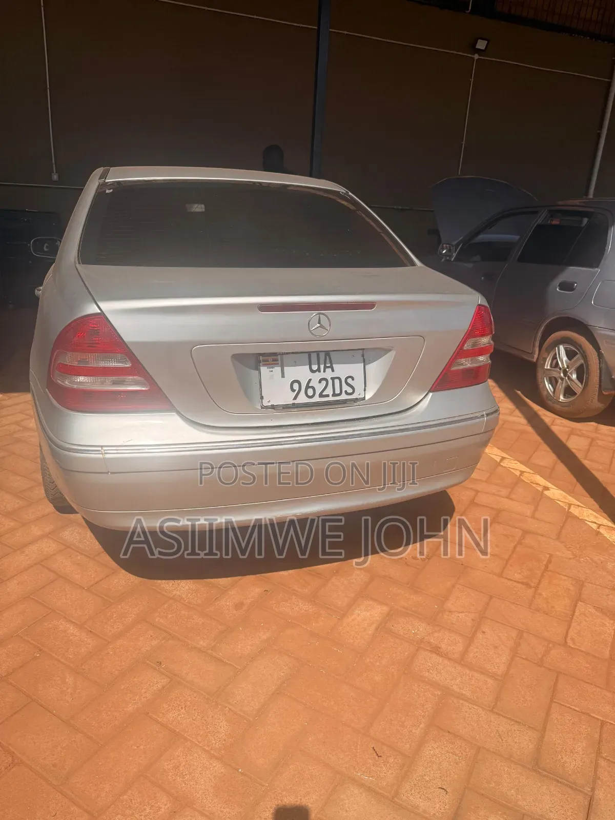 Mercedes-Benz C200 2005 Silver
