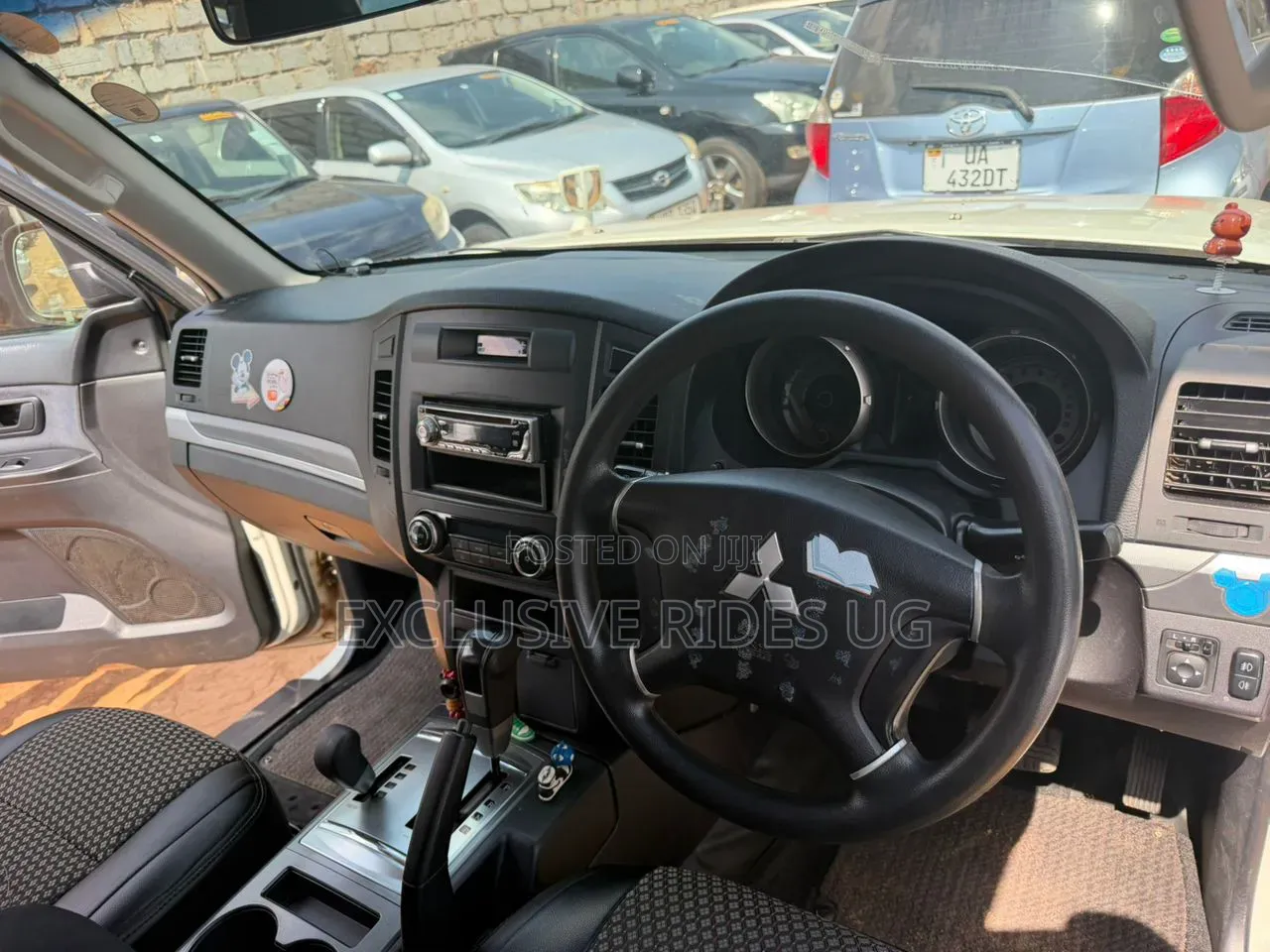 Mitsubishi Pajero 3.0 2011 White