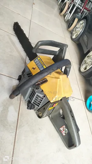 Uk Used McCulloch Titan Chainsaw, 2 Stroke, 35cm Bar.