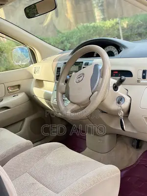 Toyota Raum 2006 Blue