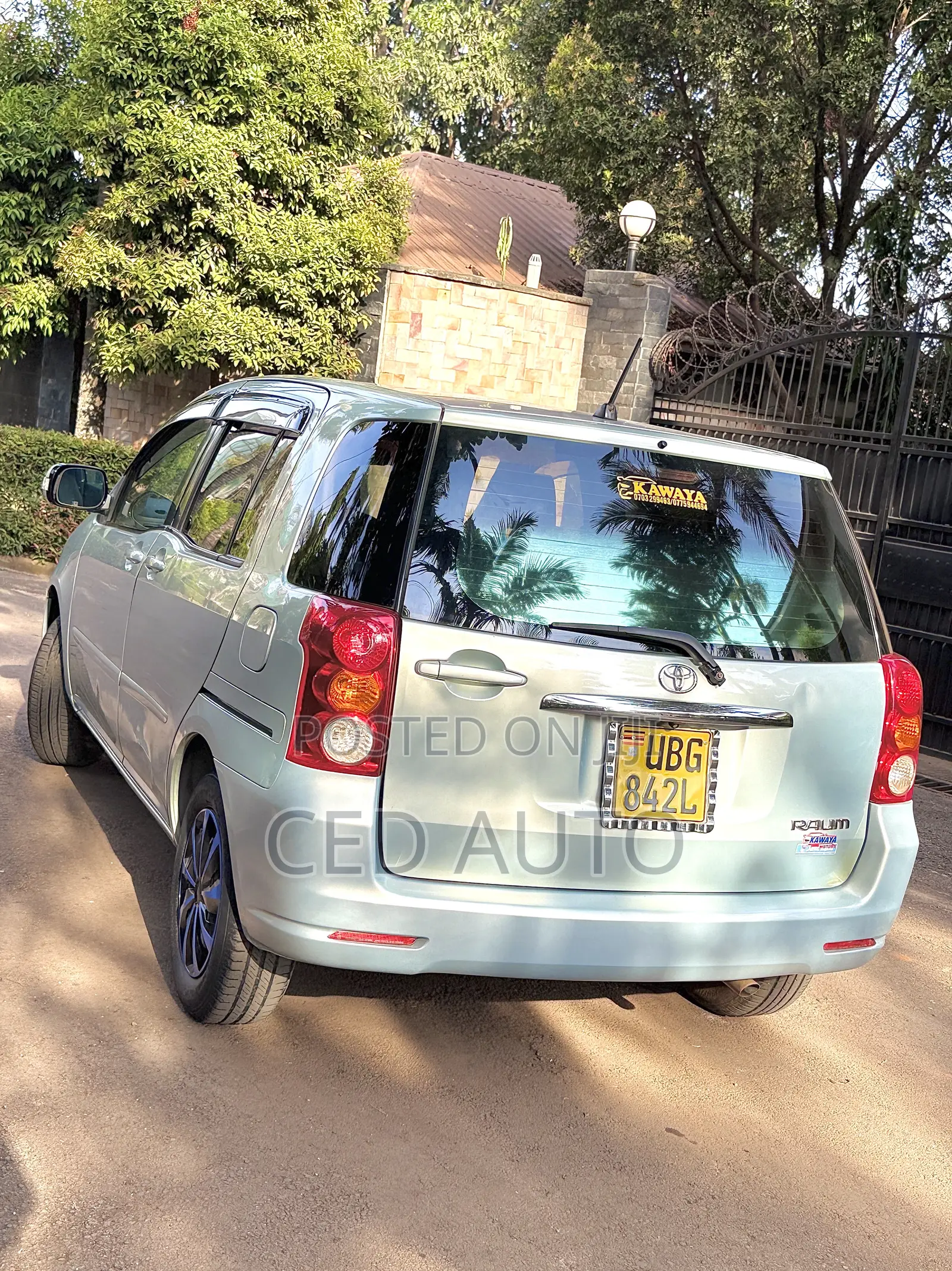 Toyota Raum 2006 Blue