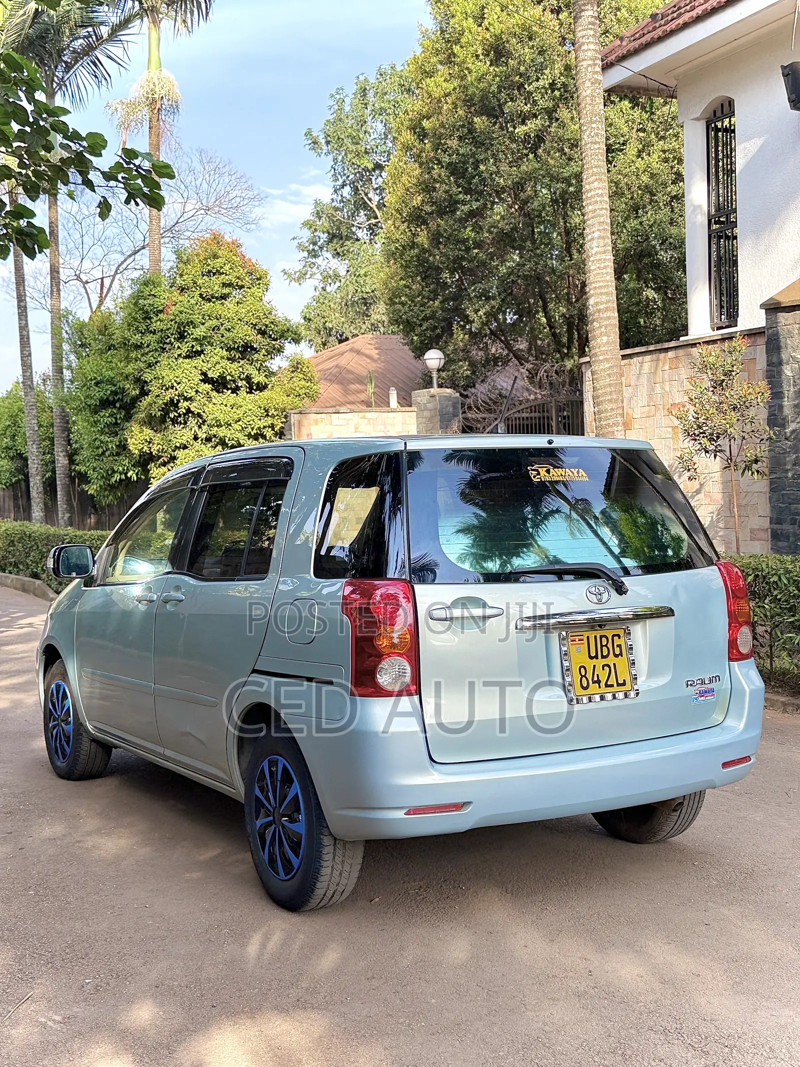 Toyota Raum 2006 Blue