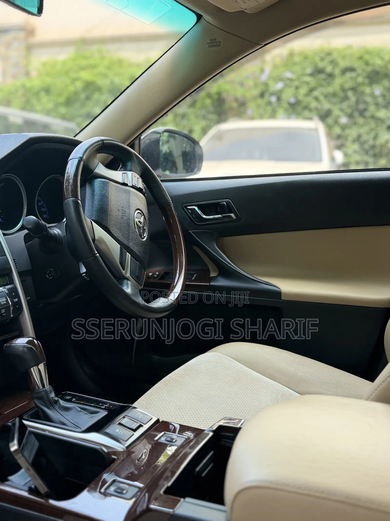 Toyota Mark X 2.5 AWD 2012 White
