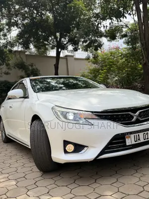 Toyota Mark X 2.5 AWD 2012 White
