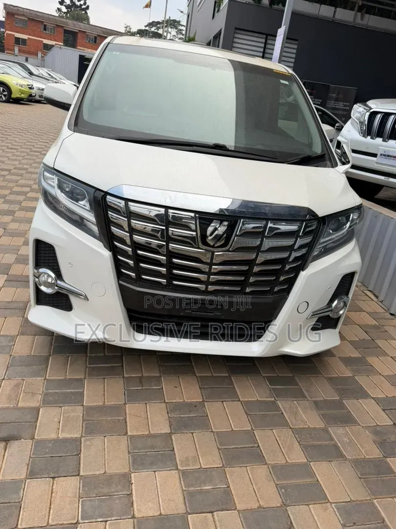 Toyota Alphard 2.5 Petrol FWD 2017 White