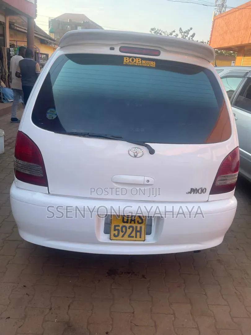 Toyota Corolla Spacio 1998 White