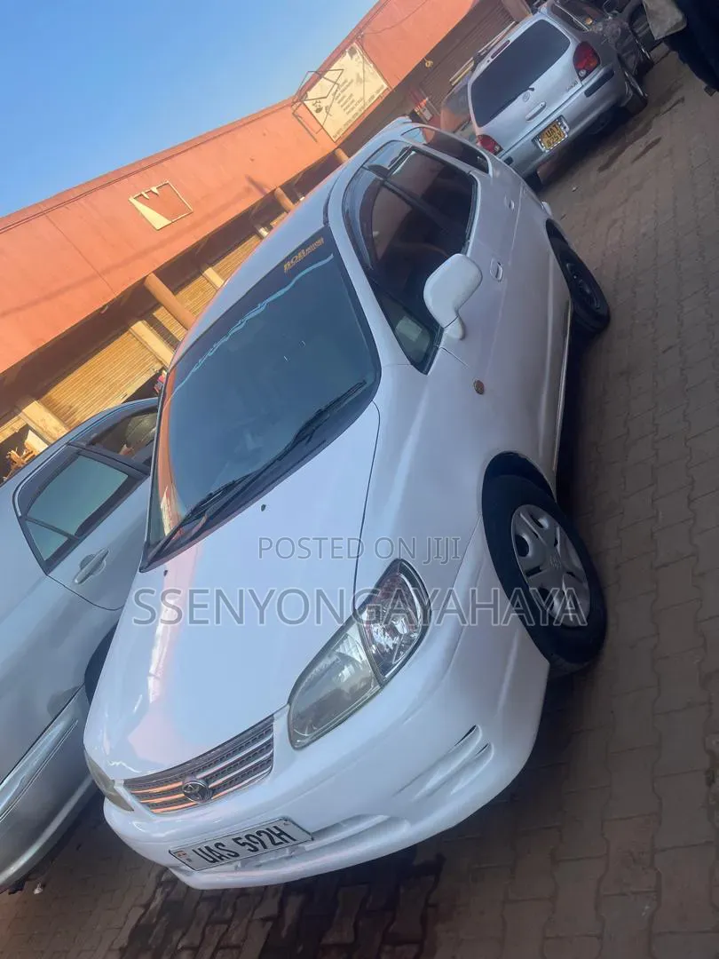 Toyota Corolla Spacio 1998 White