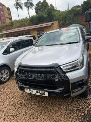 Toyota Hilux 2021 Silver