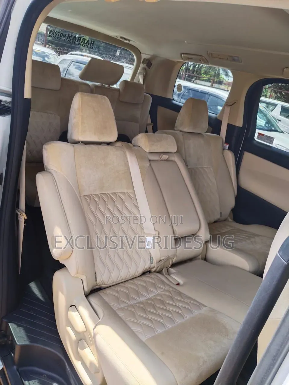Toyota Alphard 2.5 Petrol FWD 2019 White