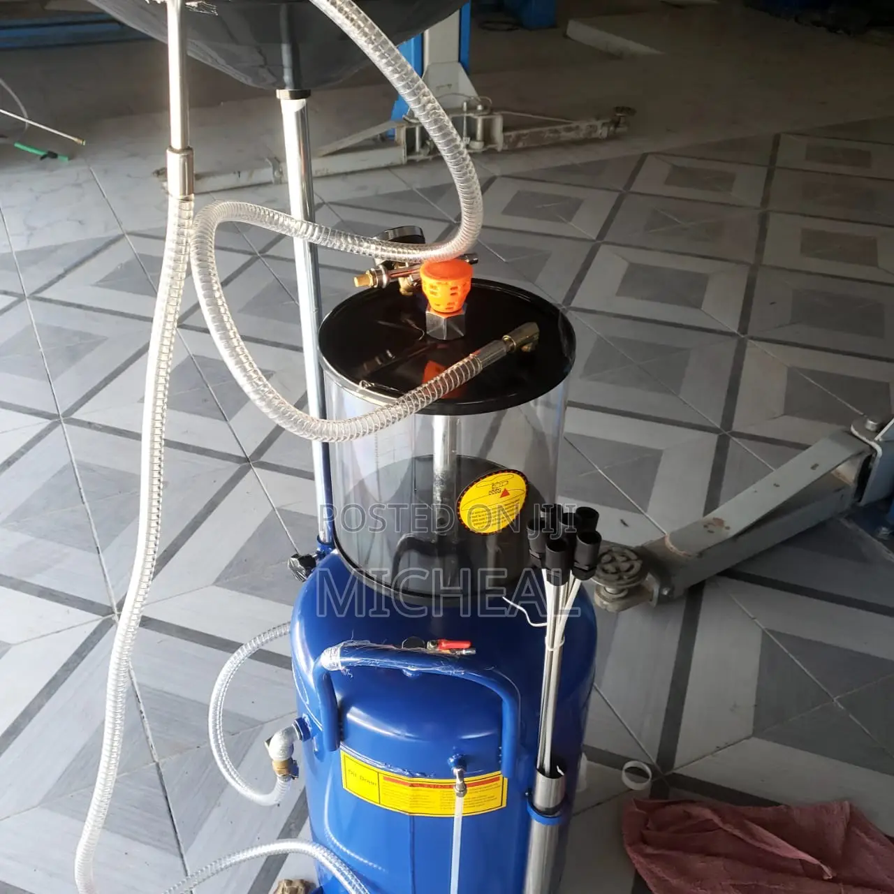 Oil Drainer