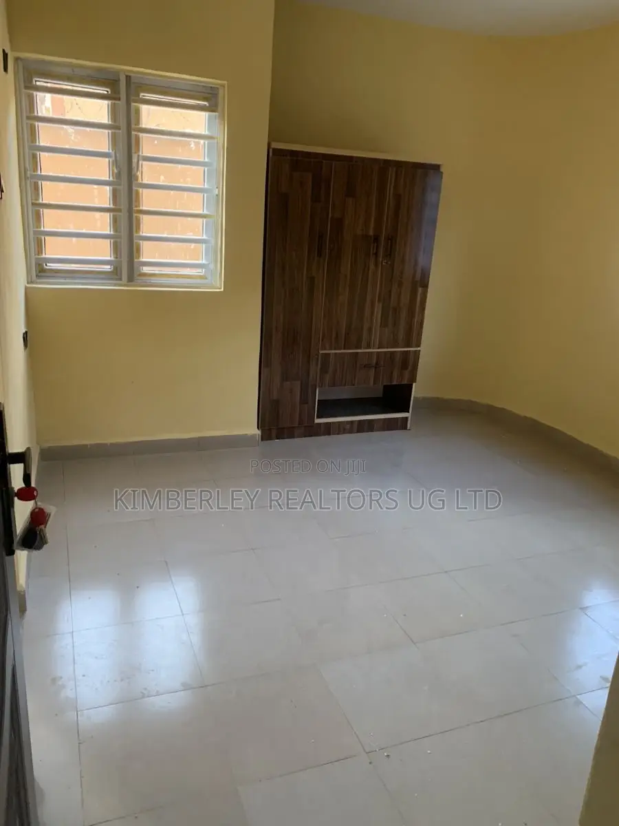 5bdrm House in Division A for sale