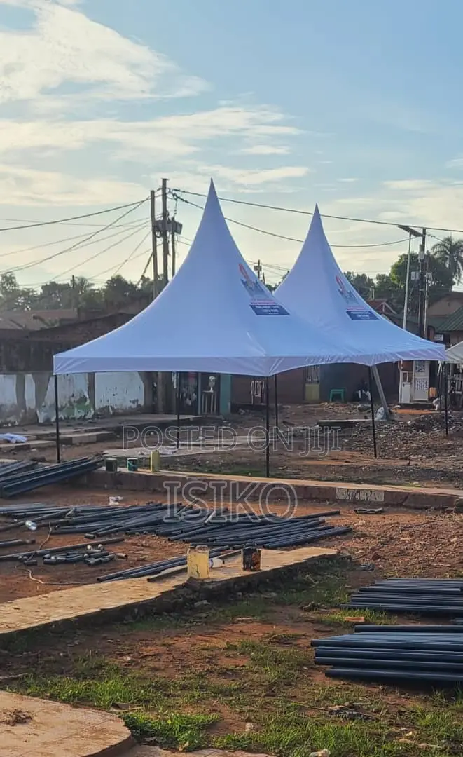 100 Seater Fully Assembled White Korean Material